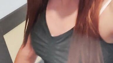 Sissy slut Bess walks outside her condo bottomless to play with herself - 8 image