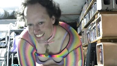 fishnet rainbow dress twerking chubby ass and nice big tits hrt