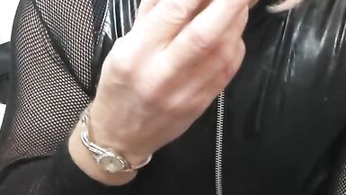 Hollycd1 has a sissygasm fucking a dildo - 3 image