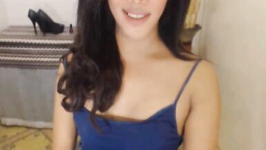 Seductive Shemale Teases and Trembles on Cam