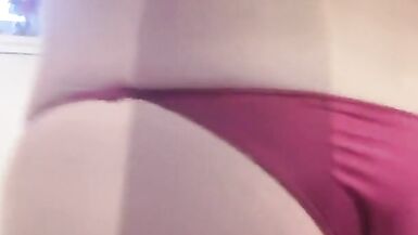 Me playing whith dildo, and cuming - 2 image