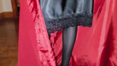 Red lined wrap skirt and black satin half slip - 11 image
