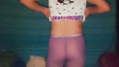 Feeling crazy in my new tights so i did a bit of dancing and ass shaking xx - 4 image
