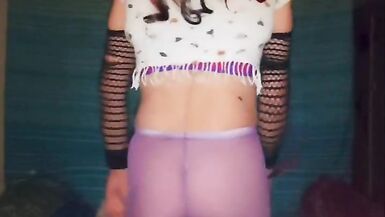 Feeling crazy in my new tights so i did a bit of dancing and ass shaking xx - 5 image