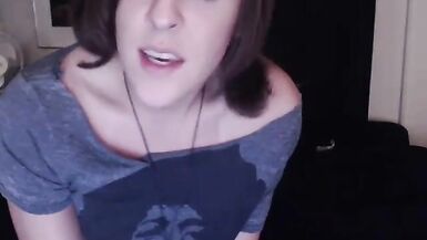 He Bangs His Lover On Webcam - 13 image