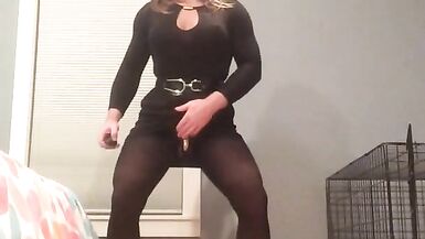 Raquel's rubber pussy (trans, crossdress, female mask, fetish, skirt, pantyhose, kinky, encasement) - 6 image