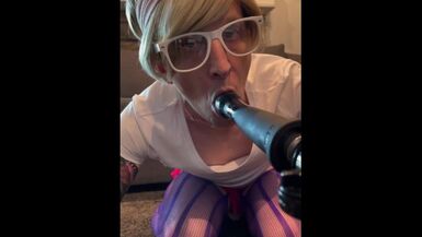 Sissy Kara Plays With Her Fuck Machine - 1 image