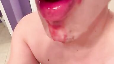 FTM SUCKING ON JUICY POP  - 11 image