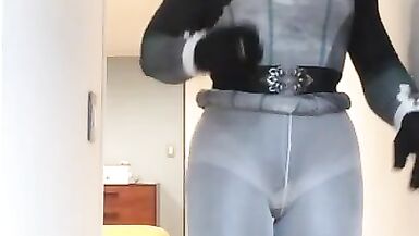 Julie (Camel toe, pantyhose, masturbation, upskirt, female mask, high heels, short skirt, blonde) - 11 image