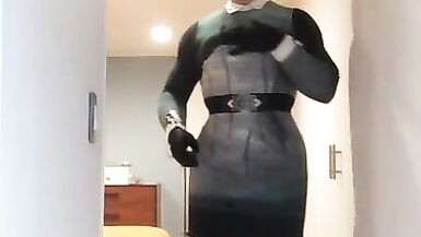 Julie (Camel toe, pantyhose, masturbation, upskirt, female mask, high heels, short skirt, blonde) - 6 image