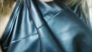 They are inexperienced teenagers tgirls and also prostitutes - 12 image