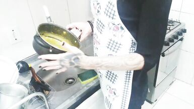 Sissy Aniya - Housewife Routine - 11 image