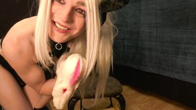 JOI Your Futa Dragon Mommy Teaches You How To Use A Pocket Pussy (Viii Vibes - RedEyesBadDragon) - 3 image