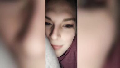 Alabaster Issy's Clips to Friends - 13 image