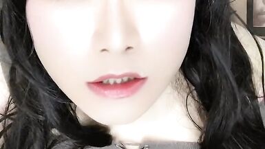 I am Dina!! welcome me back. Shemale ladyboy masturbation - 14 image