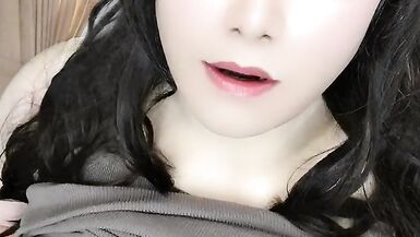 I am Dina!! welcome me back. Shemale ladyboy masturbation - 4 image