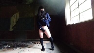 Do you want to be Honoka sex teacher in a closed school classroom?