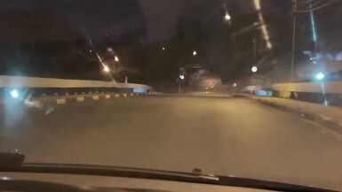 Aline Tavares giving to the gifted brunette in Lagoa do Taquaral Campinas - Video Fetish Podolatry Exhibitionism Milk Bath and Piss at the end - With couples watching and wanting to participate (PART1)19983263120 - 7 image