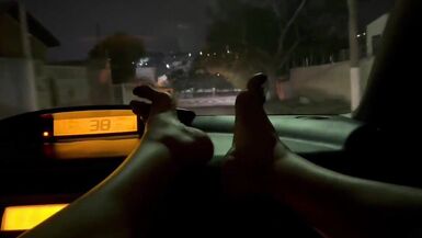 Aline Tavares giving to the gifted brunette in Lagoa do Taquaral Campinas - Video Fetish Podolatry Exhibitionism Milk Bath and Piss at the end - With couples watching and wanting to participate (PART1)19983263120 - 8 image