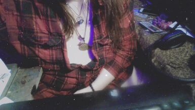 Femby Tranner jerking off