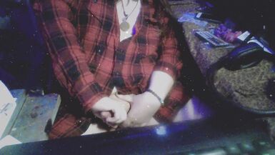 Femby Tranner jerking off - 6 image