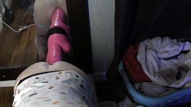 HEADPHONE WARNING Training ass to take XL Atlas Mr Hanky Toy deeper, painal gape - 11 image