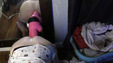 HEADPHONE WARNING Training ass to take XL Atlas Mr Hanky Toy deeper, painal gape - 2 image