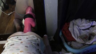 HEADPHONE WARNING Training ass to take XL Atlas Mr Hanky Toy deeper, painal gape - 6 image