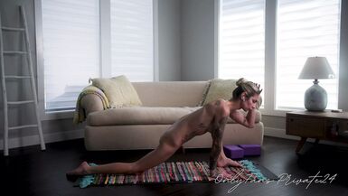 Beautiful Trans Model Does Yoga Naked In Studio - 1 image
