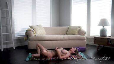 Beautiful Trans Model Does Yoga Naked In Studio - 15 image