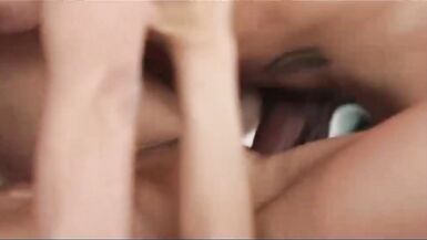 Shemale fuck her assistant - 8 image