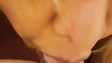 Janet sucking the cum out of my cock and enjoys it bareback - 12 image