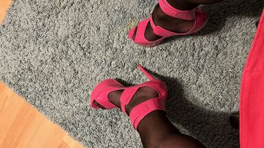 Further training for sissy Lilli - 1 image