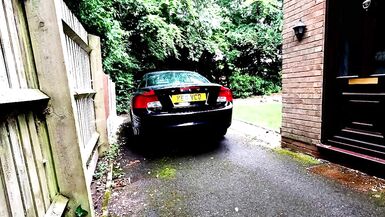 amateur crossdresser kellycd2022 pissing and masturbating outdoor on the driveway in seamless pantyhose - 11 image