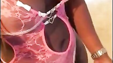 Black Shemale loves to show herself - 14 image