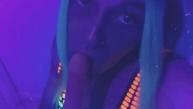 Party Girl Wants Cock at the Club - 7 image