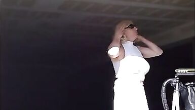 DeeDeeSlut in a White Dress Giving Head - 5 image