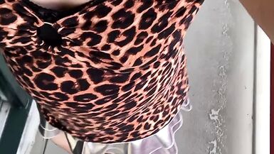 A little walking and dancing - 1 image