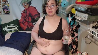 Coke and mentos belly inflation with belching - 1 image