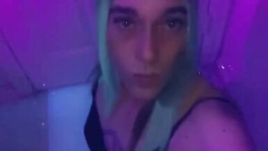 Nightclub Carmen Mentionin fingering and sucking