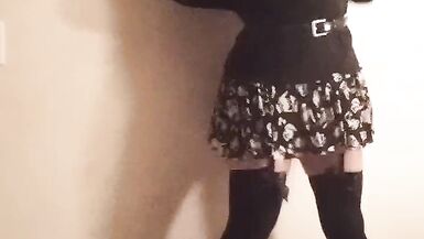 Dawn Does Her Best Buttplug Boob Bounces - 4 image