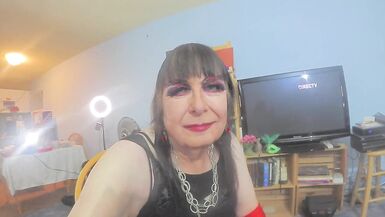 Michele Thompson Is Back Finally! - 13 image