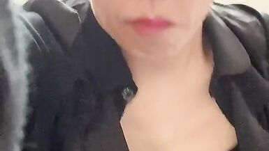 Sissy Serina love to show her masturbation - 3 image