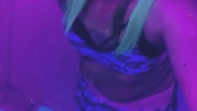 Sexy School Girl wants to Fuck at the Partu - 2 image