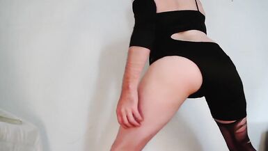 I'm a cute blonde tranny and I like dance with my catsuite - part I - 13 image
