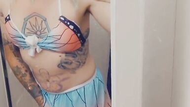 Beach Babe Ready For Some Fun - 6 image