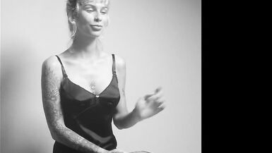 Get To Know Me A Little - Your Girl Flowerava - 3 image