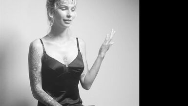 Does Penis Size Matter? Q&A With Model and Performer Flowerava - 8 image