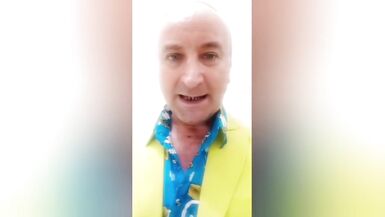 Matteo Linux intervista il produttore di pornoparody mondiale Max Biondi parte 1 - 5 image