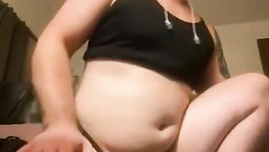 Chubby cd jerking off in panties - 14 image